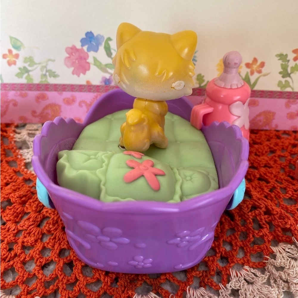Littlest Pet Shop Rare Magic Motion 2005 1st Gen MM1 Licking Persian Cat Toy Set - Picture 9 of 11